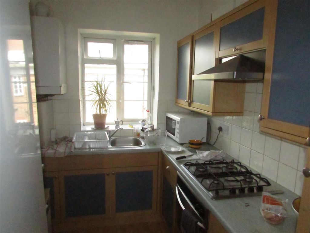 Property photo 3 of 7
