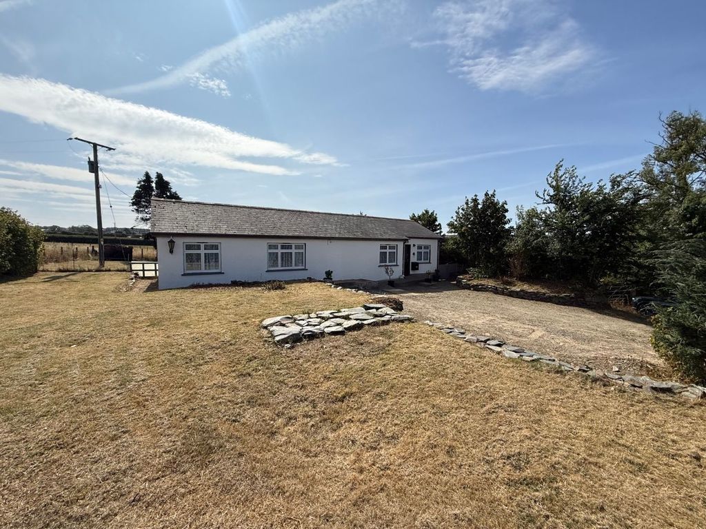 Property photo 1 of 27