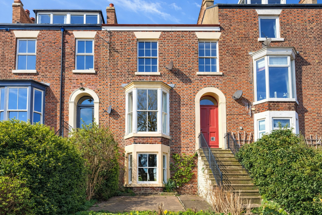 Property photo 1 of 21