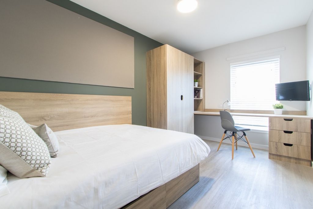 Property photo 2 of 10 Photo 1