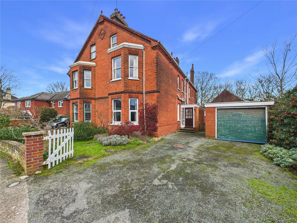 Property photo 1 of 14 Picture No. 02