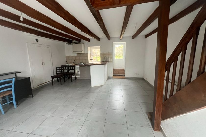 Property photo 2 of 10