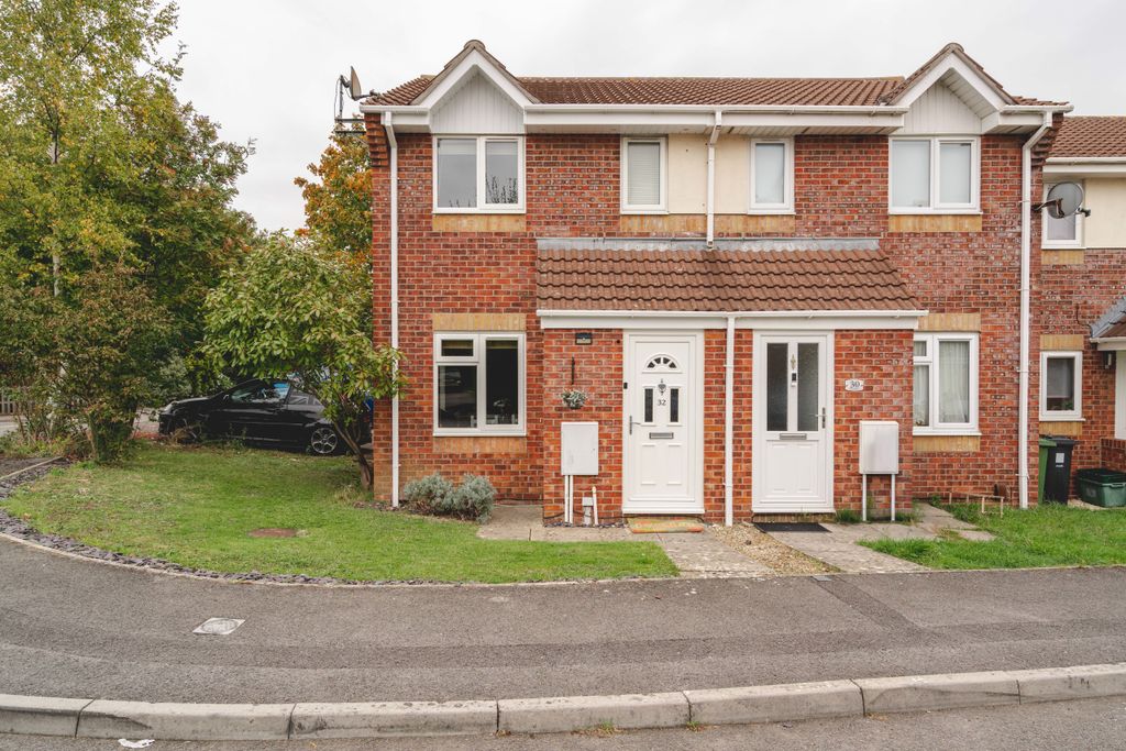 Property photo 2 of 14 17