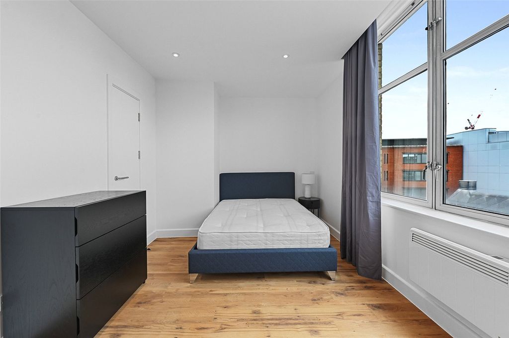 Property photo 3 of 9 Slepping Area