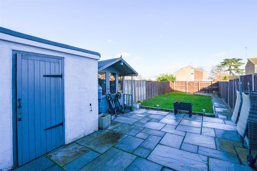 Property photo 2 of 15 Dsc_1136-1.Jpg