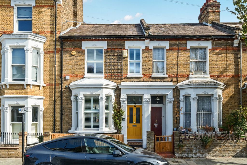 Property photo 1 of 21 1526787-1-6Aba569...