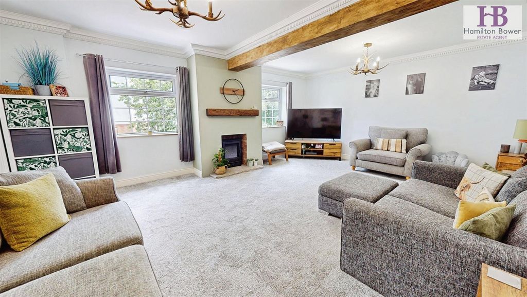 Property photo 2 of 24 29A30712-Greensleeves-06302026_180621.Jpg