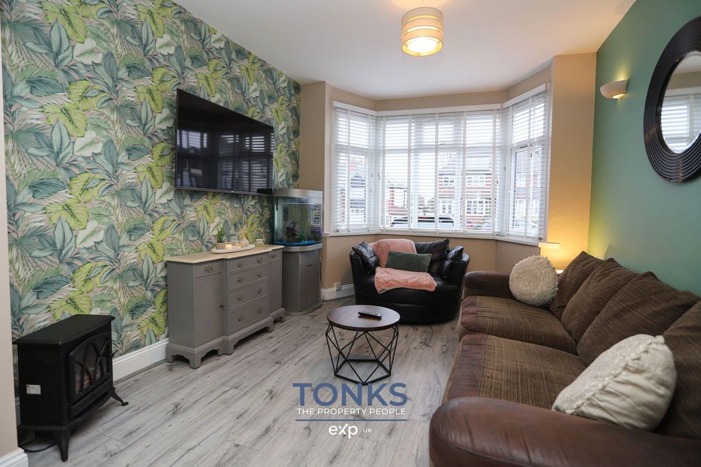 Property photo 3 of 30