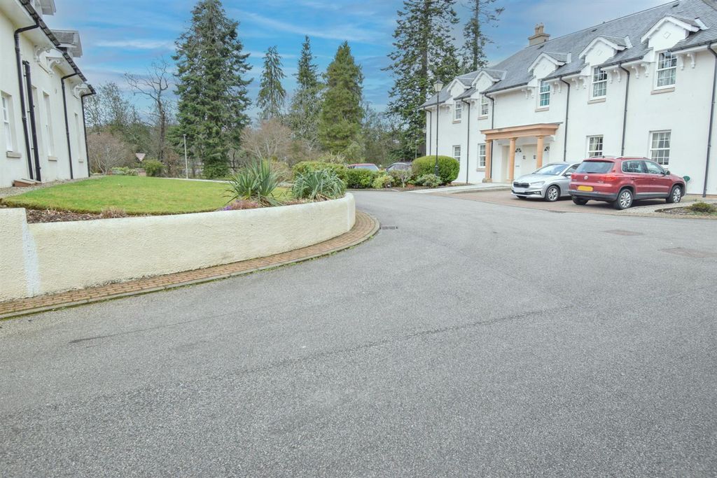 Additional image 20 of 2 bed flat for sale3 Islands House, Islands Court, Islands Bank Road, Inverness IV2