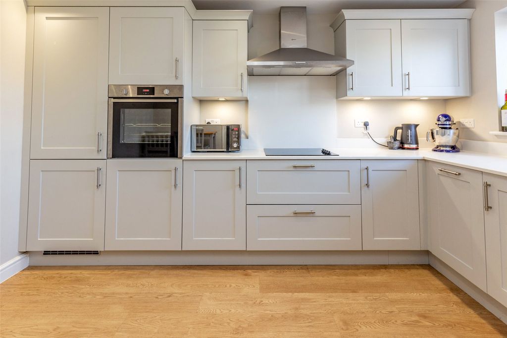 Property photo 3 of 20 Picture No. 09