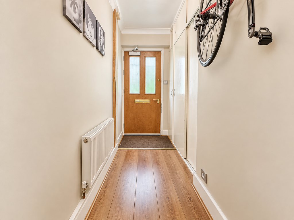 Property photo 2 of 12 141Eeaaf-Db50-4085-B423-062A233Ac9A8