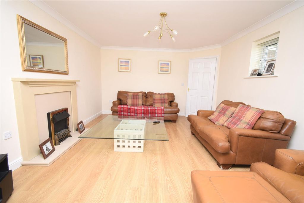 Property photo 2 of 25 Cherwell58E.Jpg