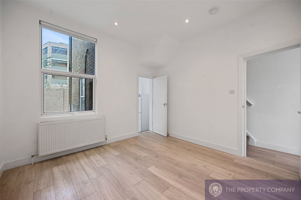Property photo 3 of 11 Picture No. 04