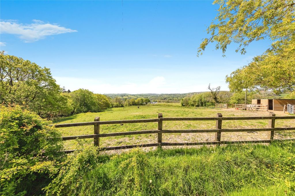 Property photo 3 of 22 Picture No. 25