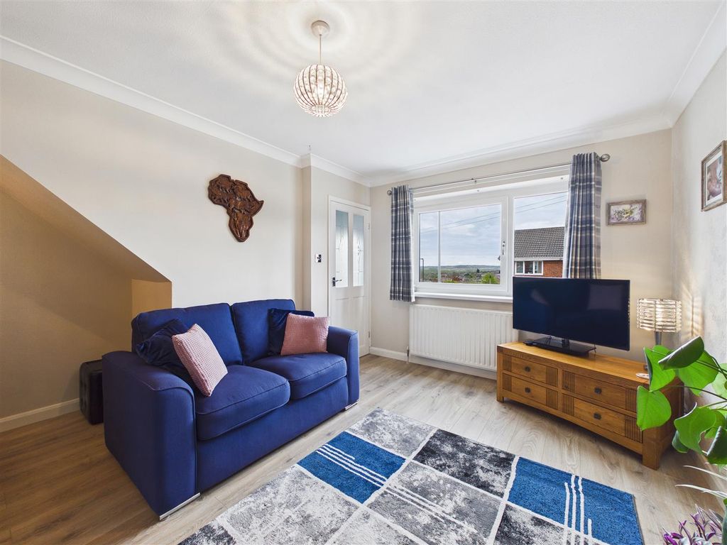 Property photo 3 of 15 Cam05476G0-Pr0185-Still012.Jpg