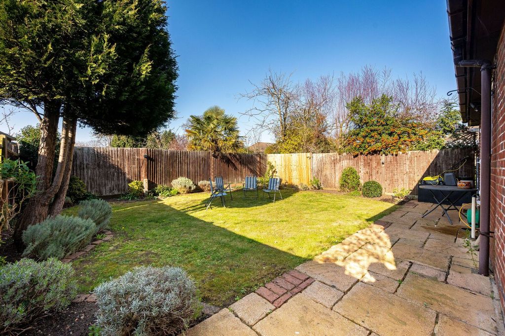 Property photo 1 of 19
