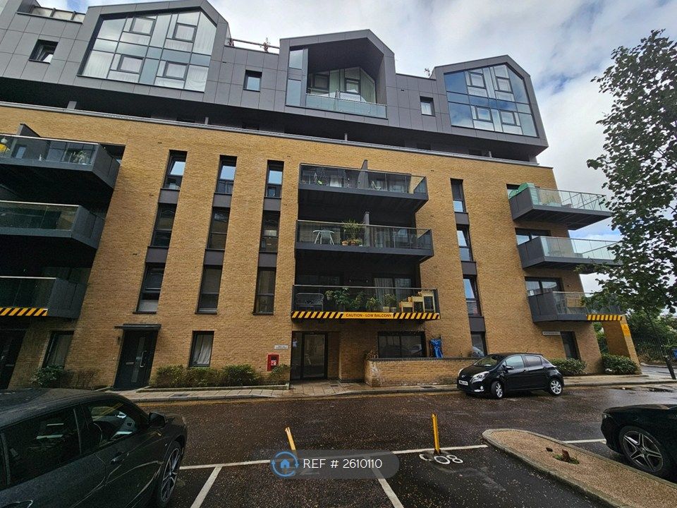 Property photo 1 of 9