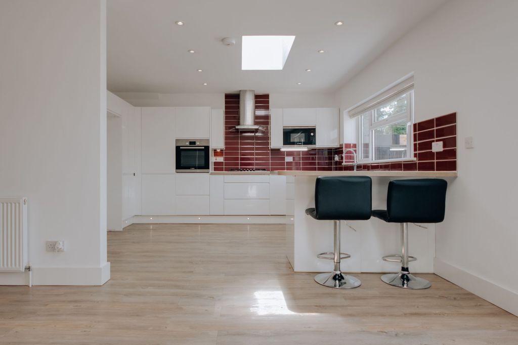 Property photo 1 of 12 Open-Plan Living Area