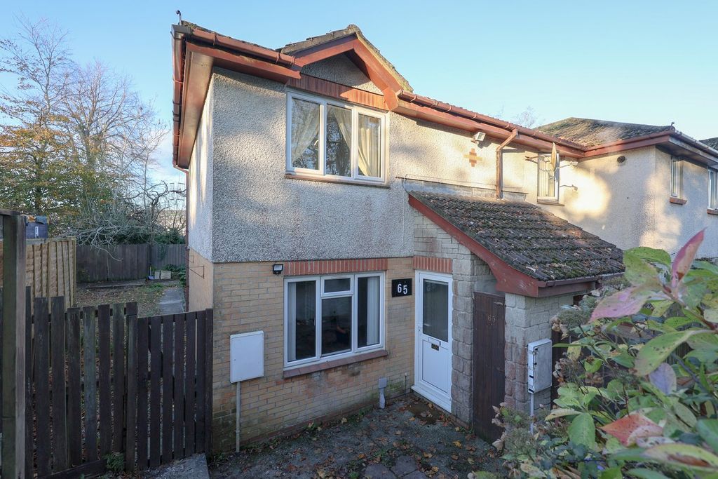 Property photo 1 of 8