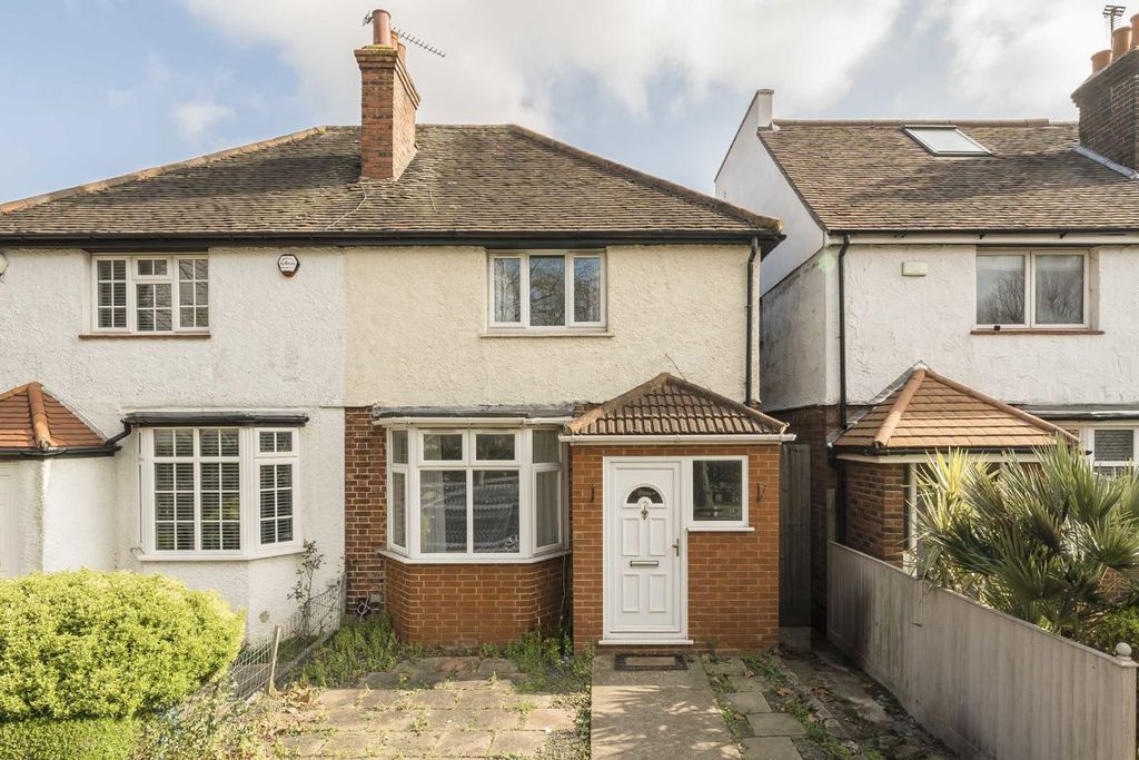 Property photo 1 of 7