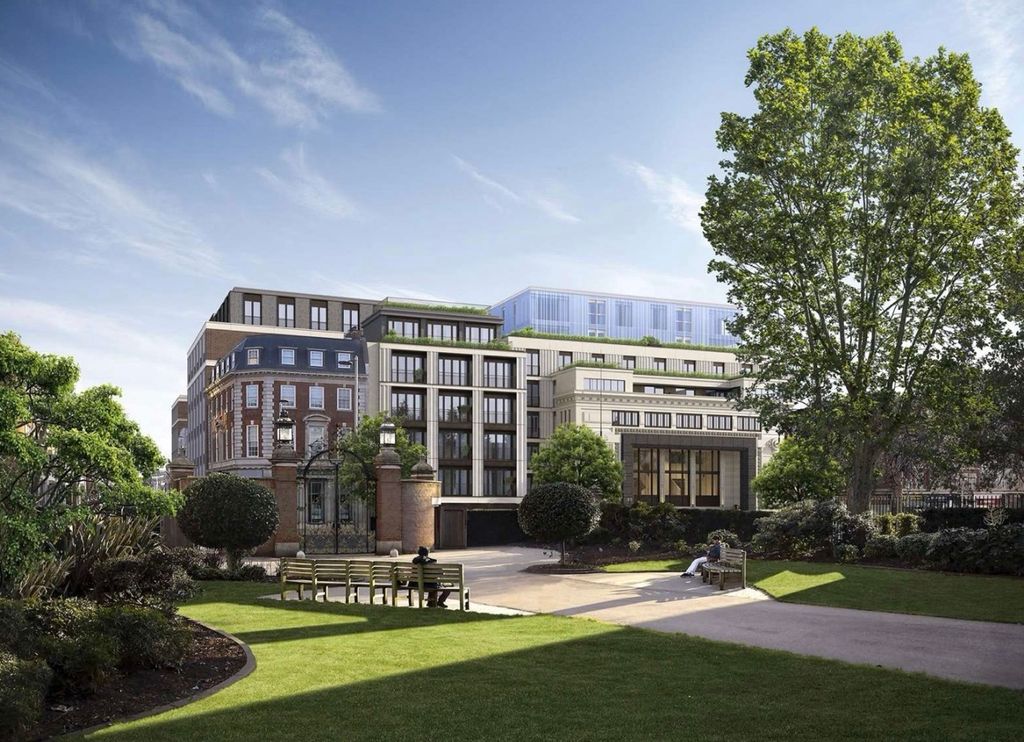 Property photo 1 of 22