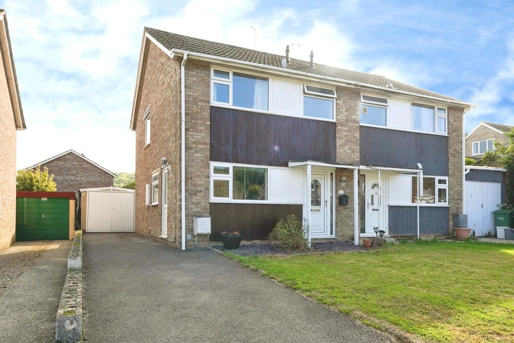 Property photo 1 of 17 Pbox-Img.Jpg