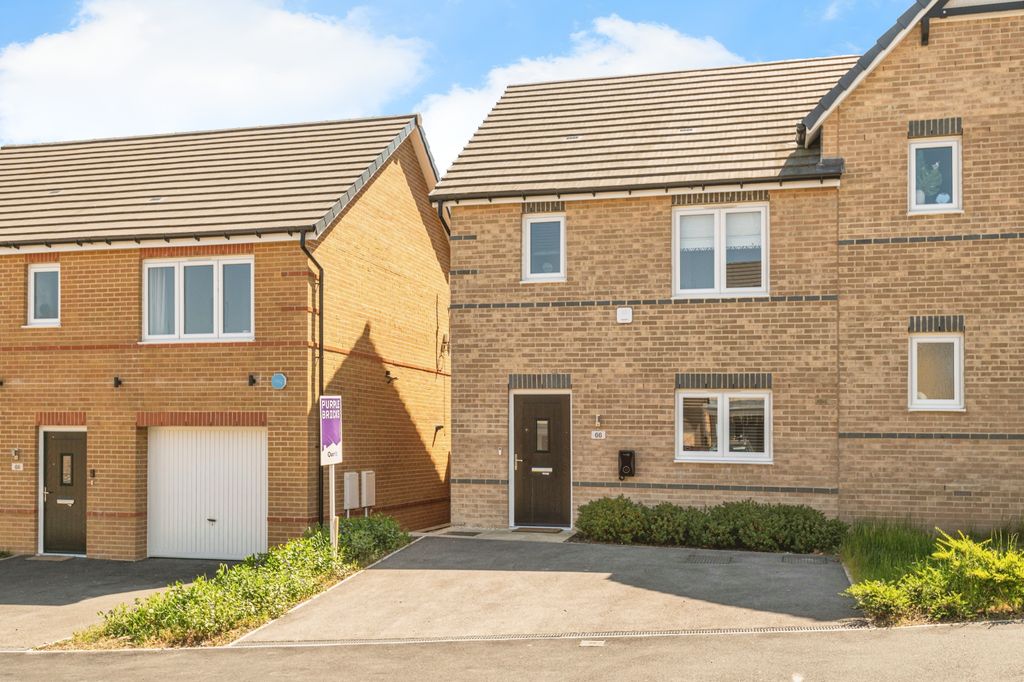 Property photo 1 of 15 The Property