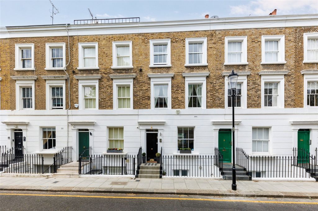 Property photo 1 of 19 Exterior