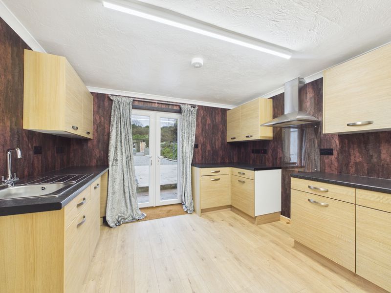 Property photo 2 of 12 Kitchen/Diner