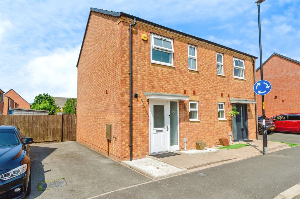 Property photo 1 of 16