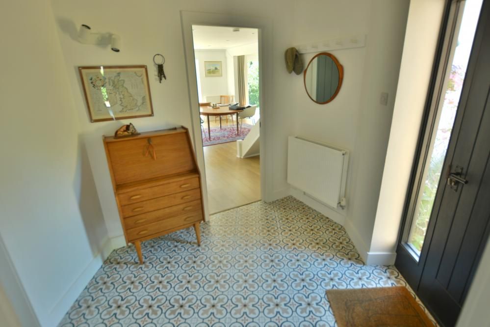 Property photo 3 of 36 Agents Notes