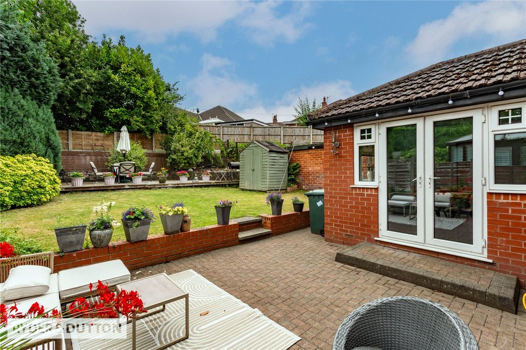 Property photo 3 of 30 Picture No. 16