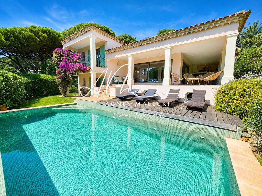 Property photo 1 of 10 Prestigious Domaine On La Croix Valmer Entirely Secured