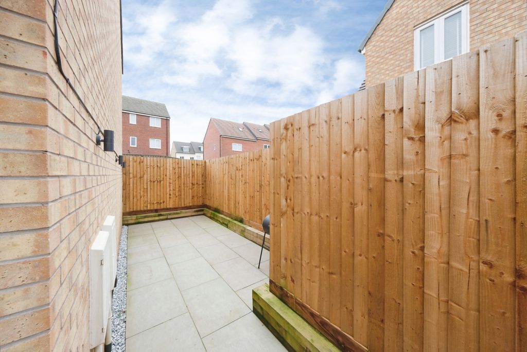 Property photo 3 of 14 Pbox-Img.Jpg