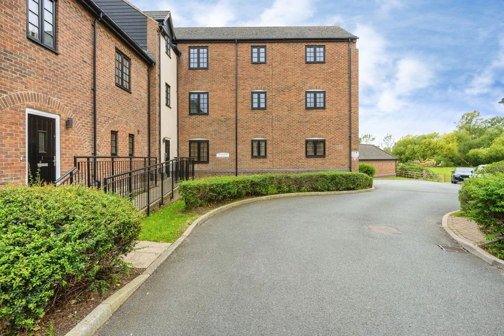 Property photo 1 of 10 Pbox-Img.Jpg