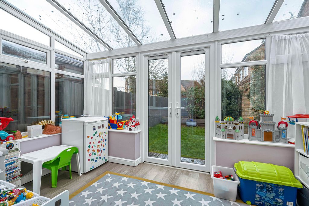 Property photo 3 of 20