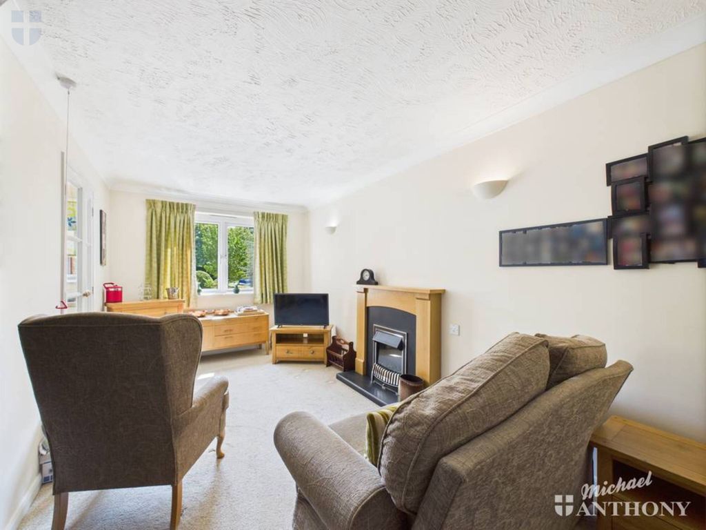 Property photo 2 of 7 Cam03218G0-Pr0691-Still008-Thumbnail-H750-70