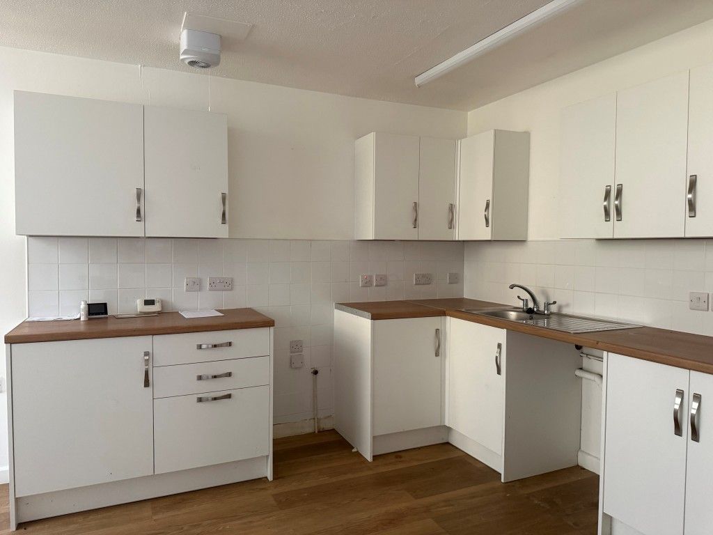 Property photo 2 of 4 Open Plan Kitchen Living Area