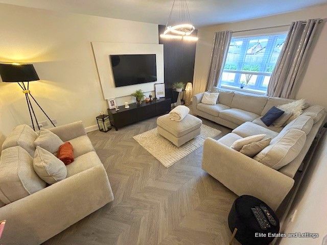 Property photo 2 of 16 02-16