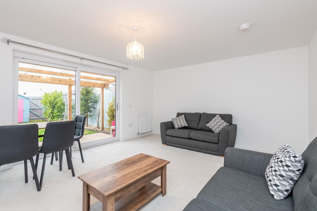 Property photo 1 of 26