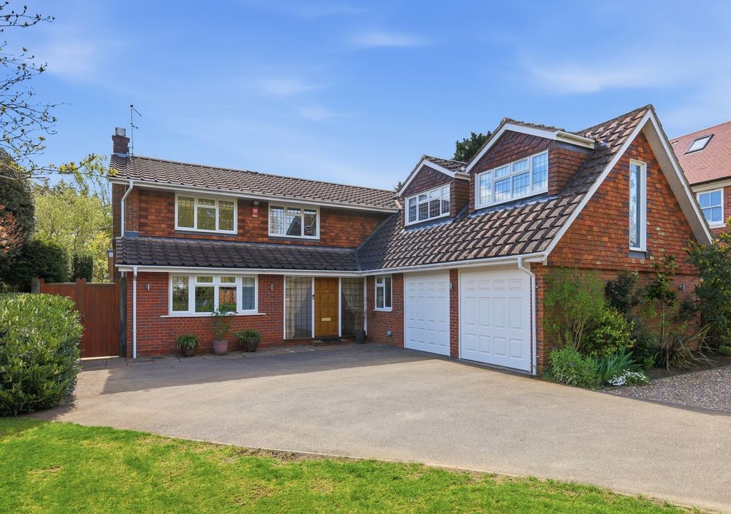 Property photo 1 of 30