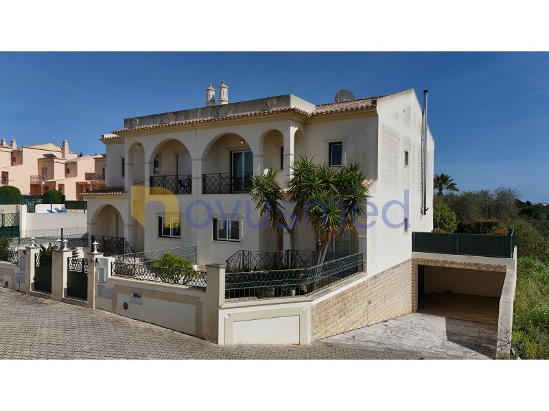 Property photo 1 of 49