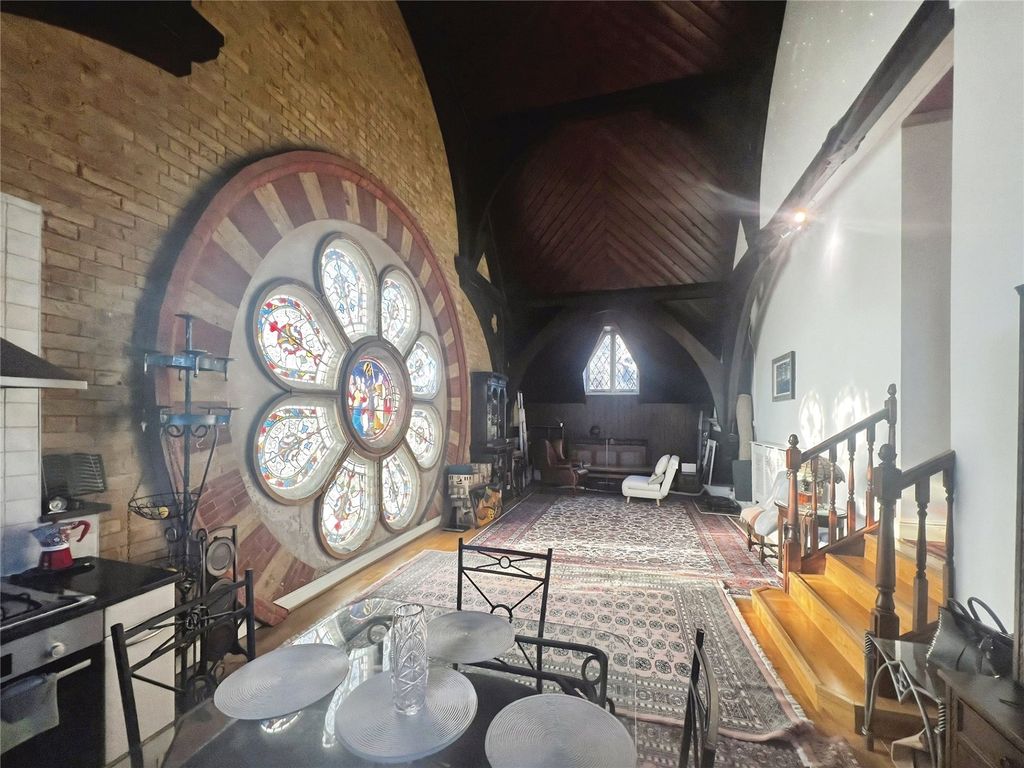 Property photo 2 of 11 Picture No. 04