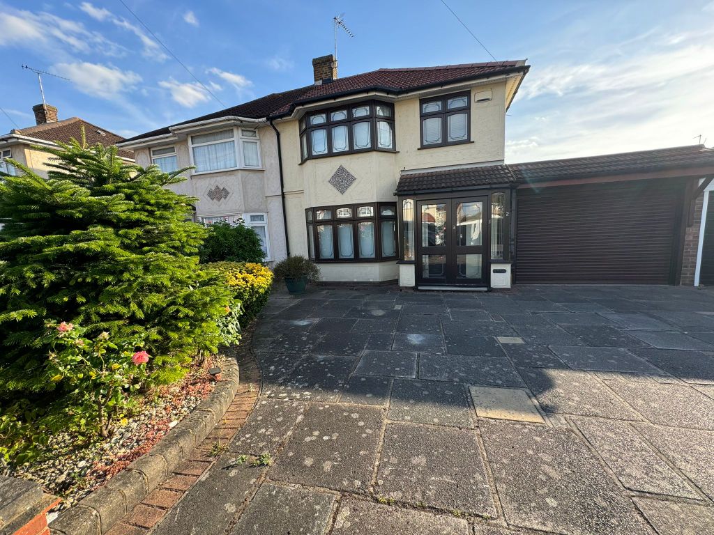 Property photo 2 of 19