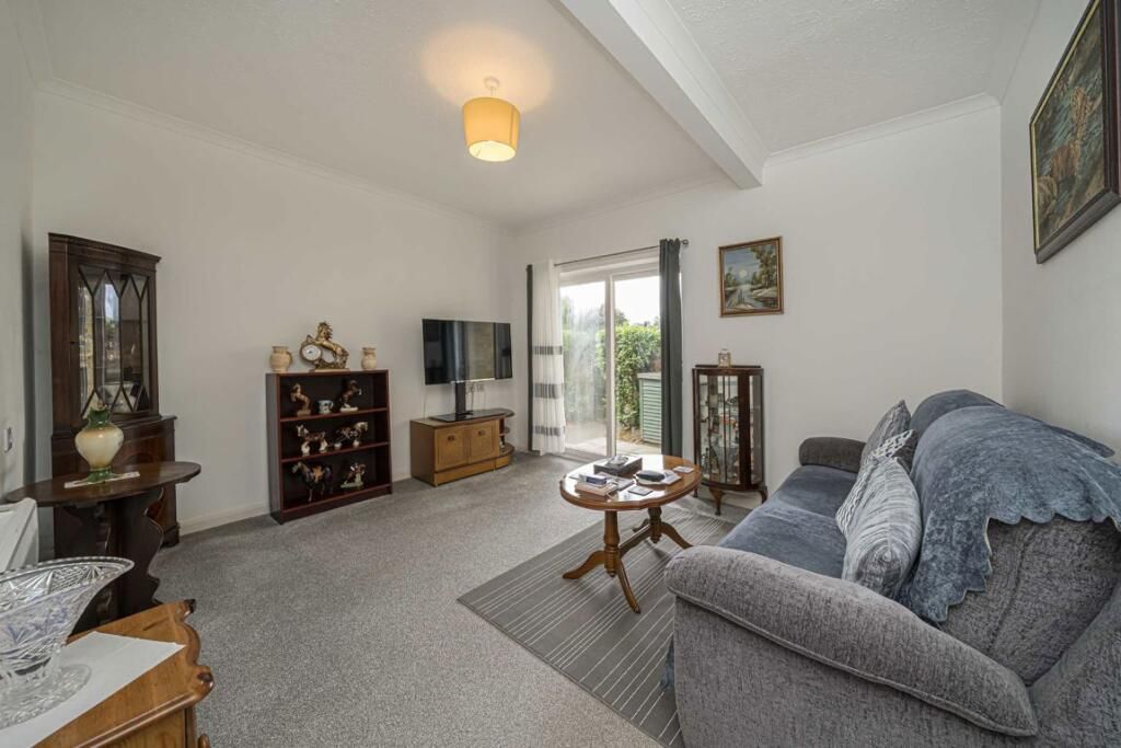 Property photo 2 of 5