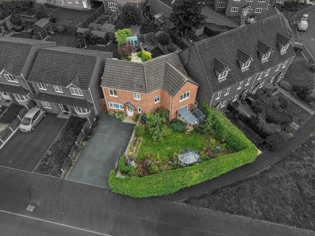 Property photo 1 of 53 Dji_Fly_20260917_155524_0355_1789665910955_Photo.J