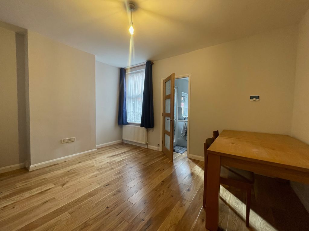 Property photo 3 of 13 Dining Room