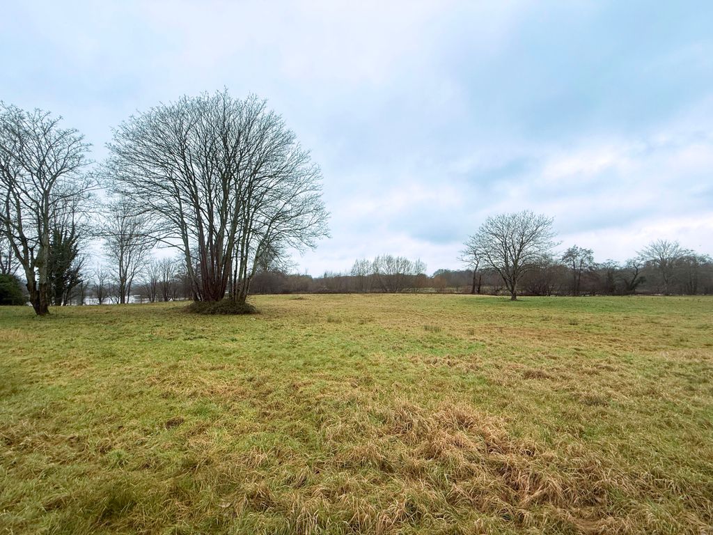 Property photo 2 of 15 Img_4065