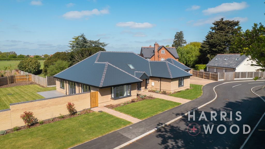 Property photo 1 of 45 4164781