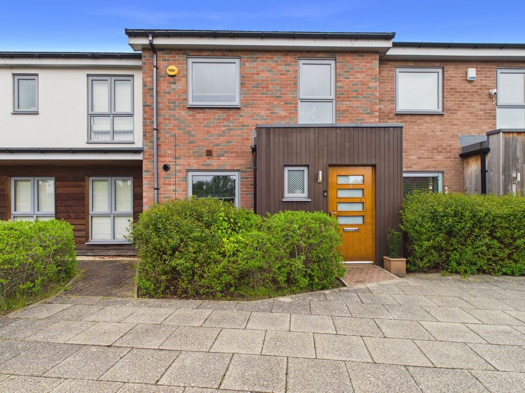 Property photo 1 of 12 External